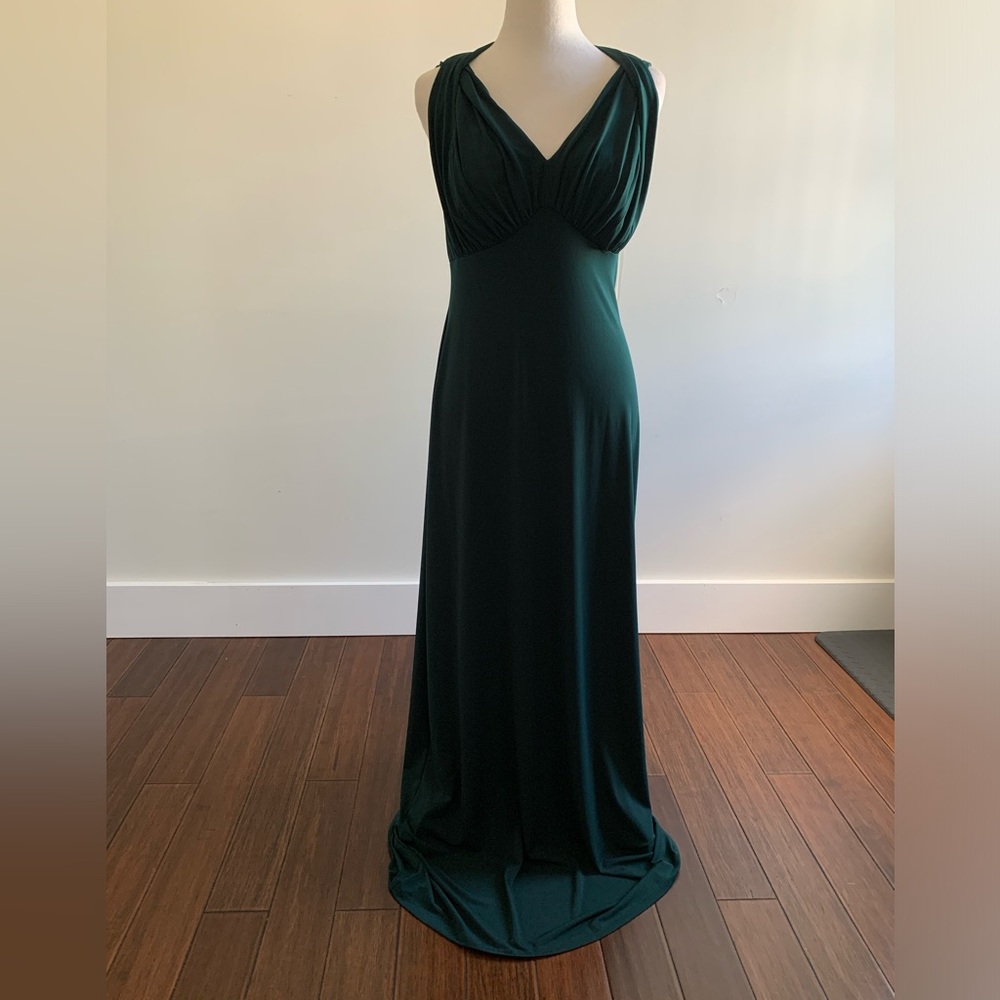 Connected Apparel Green Sleeveless V-Neck Maxi Gown, size 10, NWT